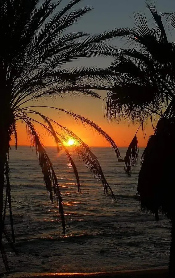 Benalbeach Casa KITO Dreams 1ª Línea Playa Benalmádena España